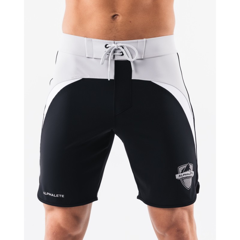 Must-Have Crescent Boardshort - Black Coin Hot New Item