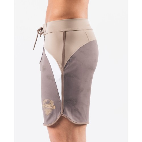 Must-Have Crescent Boardshort - Mocha Pebble - Brown In Stock