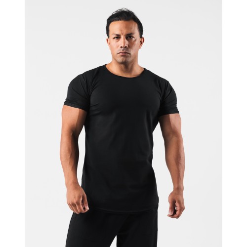 Must-Have Essential Scoop Neck - Black New Collection