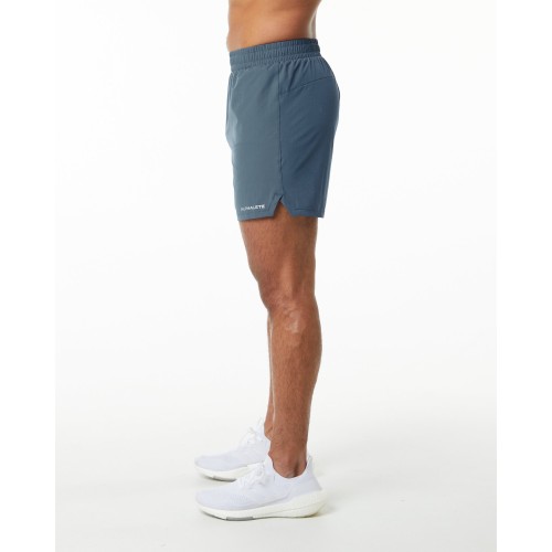 Must-Have Core Stride Short 5” - Whale Blue