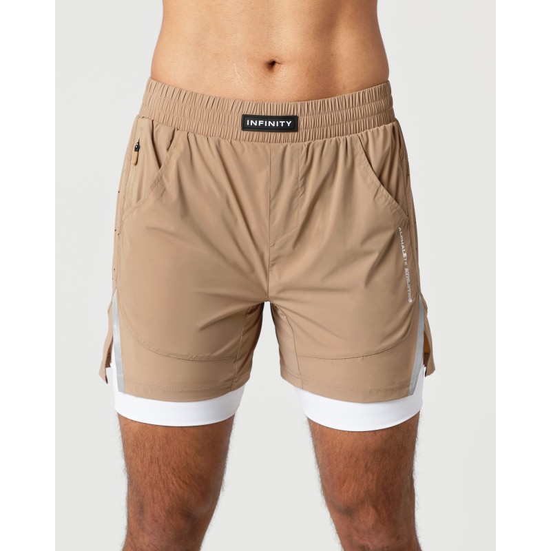 Must-Have Infinity Speed Short 5.5" - Chai - Brown Fresh Release