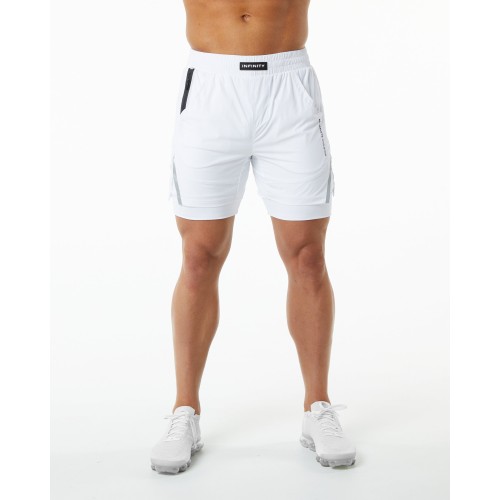 Must-Have Infinity Speed Short 5.5" - White Just In