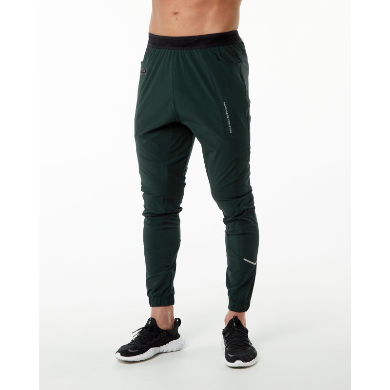 Must-Have Studio Pant - Hunter Green New Release