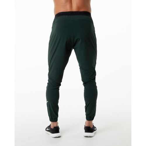 Must-Have Studio Pant - Hunter Green New Release