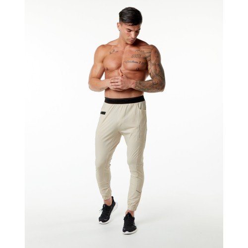 Must-Have Studio Pant - Vanilla - Brown Fresh Release