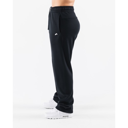 Must-Have Athletics Sweatpant - Black New Stock