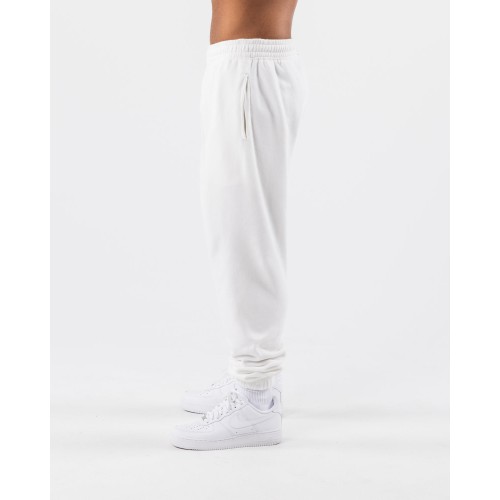 Must-Have Earth Dye Natural Jogger - Cloud White Just Launched