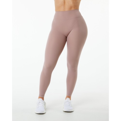 Must-Have Alphalux Wonder Legging 27" - Passive Purple Just Launched