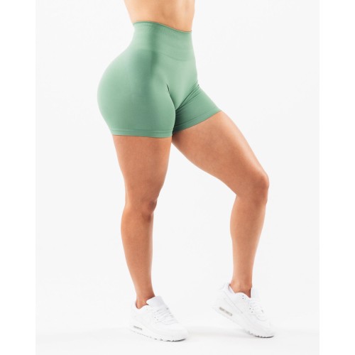 Must-Have Amplify Short 4.5" - Jade - Green New Release