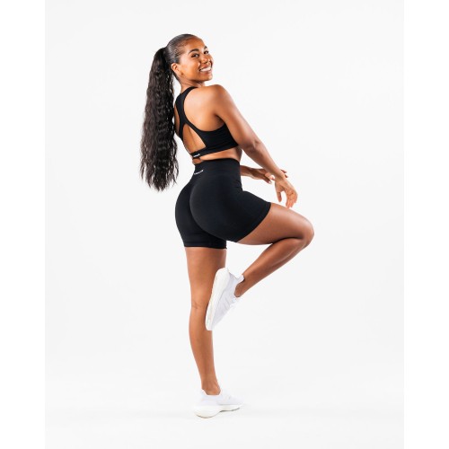 Must-Have Amplify Contour Short 5" - Black Fresh Release