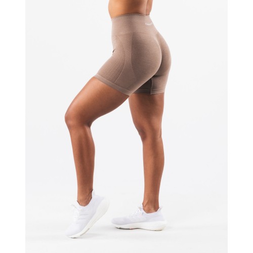 Must-Have Amplify Contour Short 5" - Sand - Brown New Collection