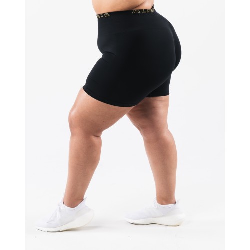 Must-Have Amplify Gravity Short - Black SE New Stock