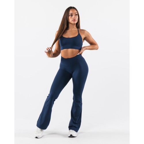 Must-Have Aura Flared Pant - Ink - Blue