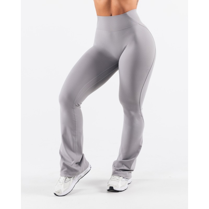 Must-Have Aura Flared Pant Tall - Smoke - Grey New Release