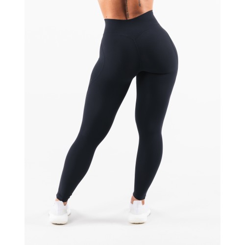 Must-Have Aura Legging - Black Immediate Availability