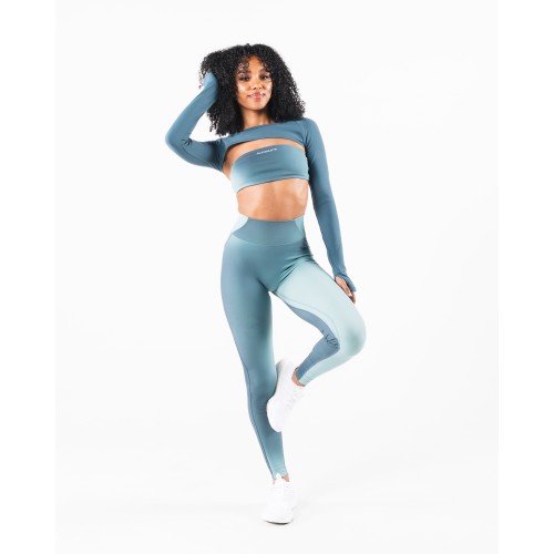 Must-Have Aura Shrug LS - Glacial Lake - Blue Just In