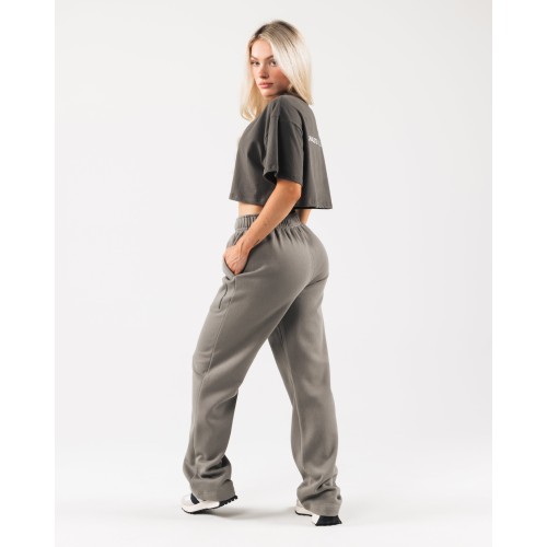 Must-Have Origin Crop - Pewter - Brown New Stock