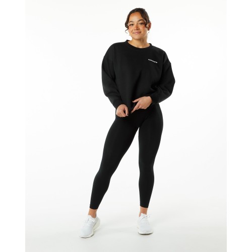 Must-Have Classic Crew - Black Latest Edition