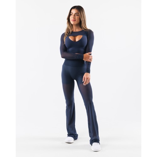 Must-Have Mesh Astor Flared Pant - Nocturnal - Blue Fresh Release