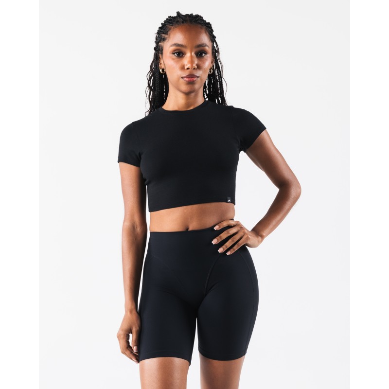 Must-Have OT Crop Tee - Black New Release