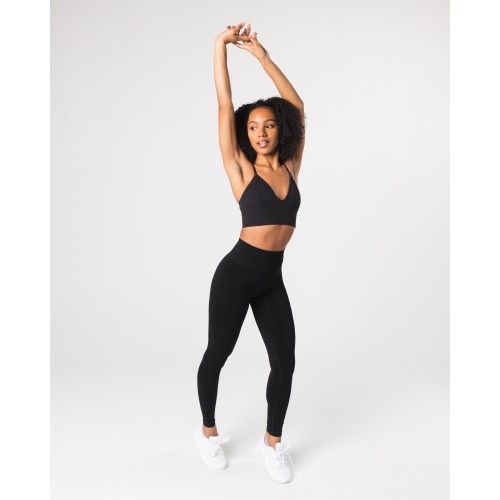 Must-Have Seamless Ribbed Bra - Black Ready for Shipment