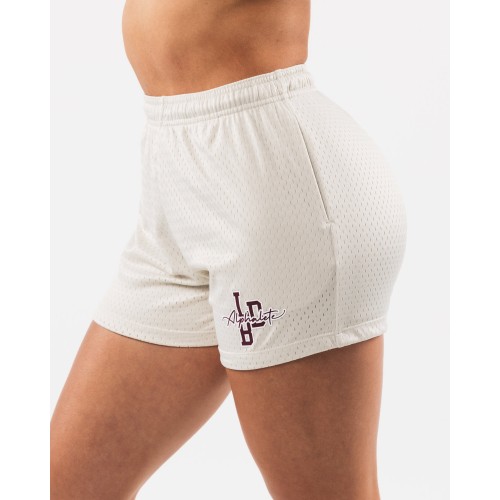 Must-Have Signature Mesh Short 4" - Sea Shell - Brown Fresh Release