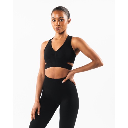 Must-Have Stratus Bra - Black Just Launched