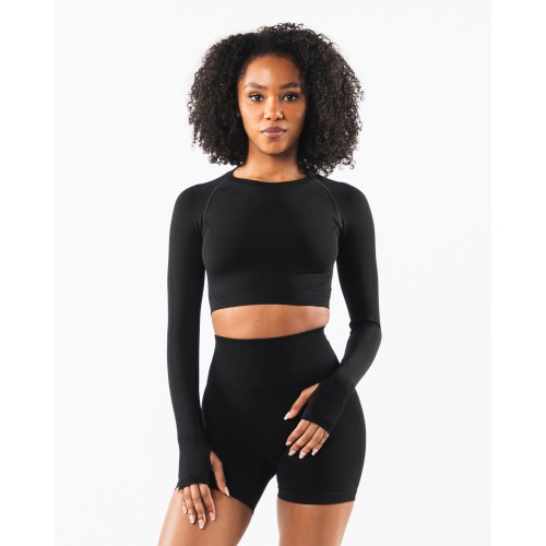 Must-Have Stratus LS Crop - Black Immediate Availability