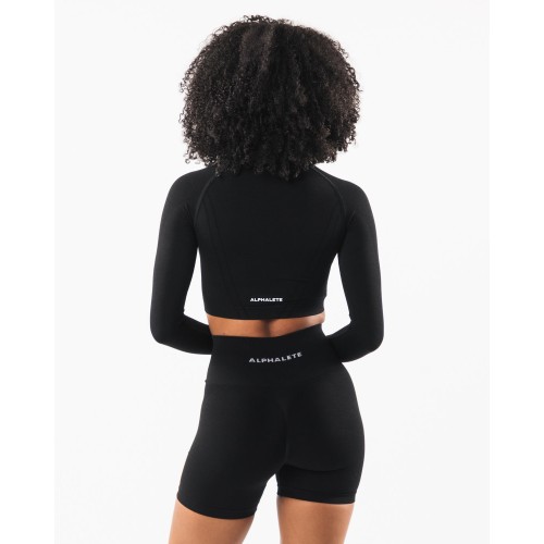 Must-Have Stratus LS Crop - Black Immediate Availability