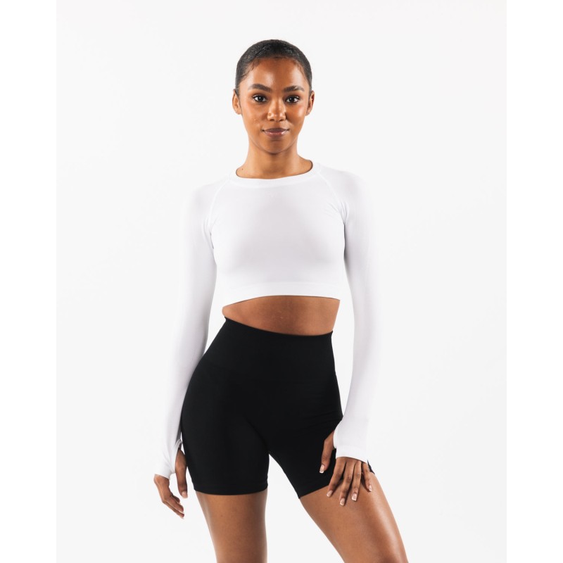 Must-Have Stratus LS Crop - White Ready for Shipment