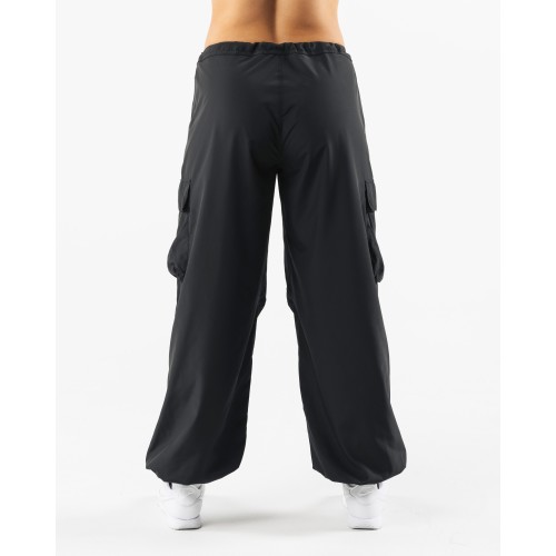 Must-Have Taft Arrival Pant - Black Hot New Item