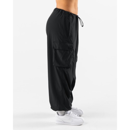 Must-Have Taft Arrival Pant - Black Hot New Item