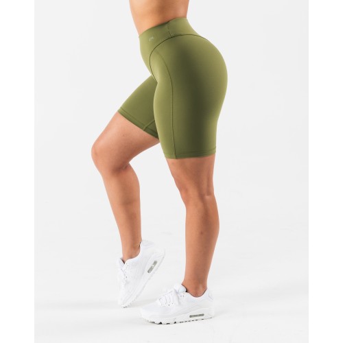 Must-Have Tenacity Parker Biker Short 7” - Verbena - Green Fresh Release